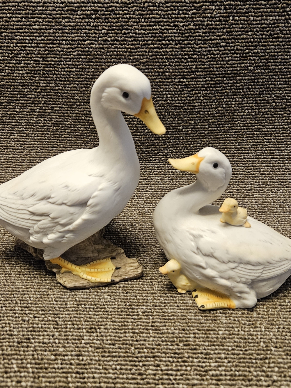 Napco Set Of 2 Goose/Duck Figurines~Father & Mother With Ducklings~Porcelain